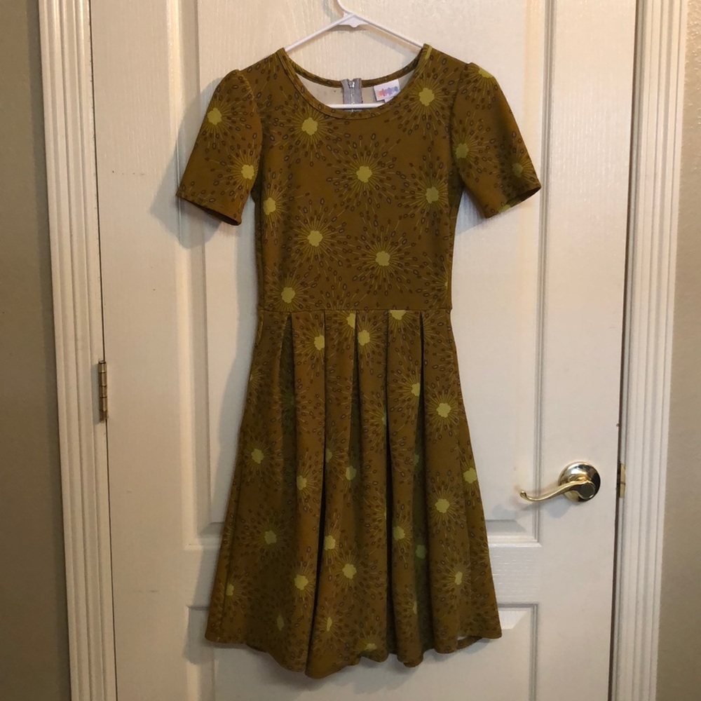 Lularoe Amelia Dress size XXS